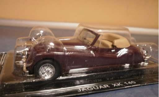 Jaguar XK 140 convertible 1956 burgundy 1/43 IXO NEWinBlister #4992 instant wheels