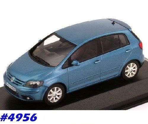 Volkswagen Golf 5 Plus 5-door 2005 blue 1/43 Minichamps  NEW+boxed  #4956 instant wheels