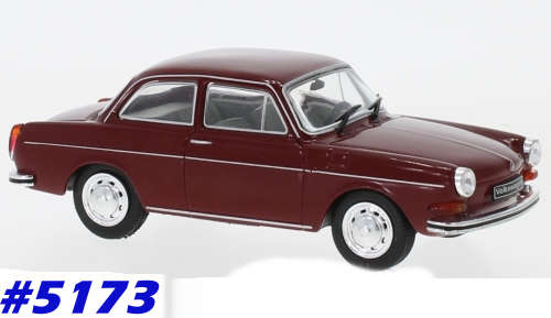 Volkswagen 1600 L notch-back 1970 red 1/43 Whitebox NEW+boxed  #5173 instant wheels