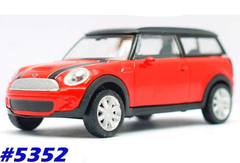 Mini Cooper S Clubman 2015 red 1/43 Rastar NEW+showcased  #5352 instant wheels