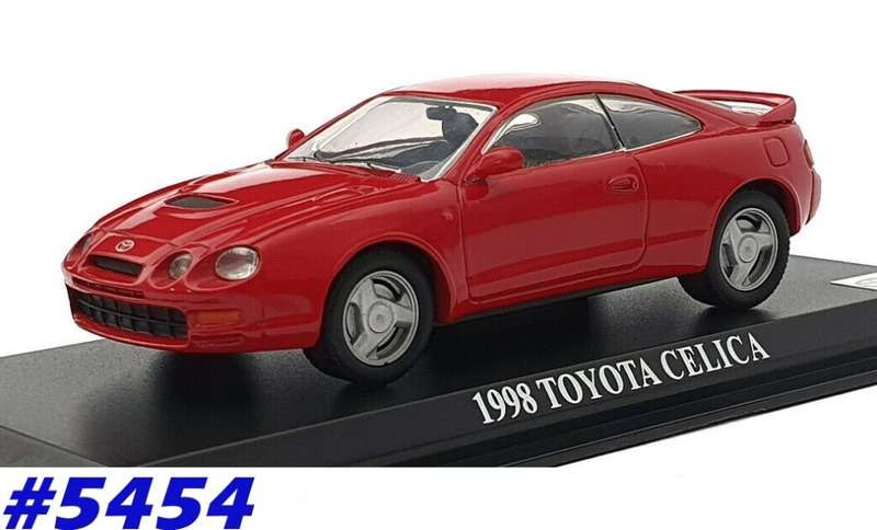 Toyota Celia 1998 red 1/43 IXO NEWinBlister  #5454 instant wheels