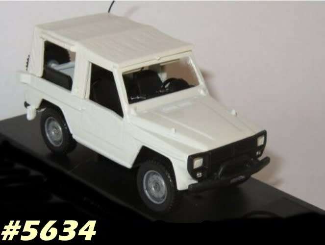Peugeot P4 2010 white SUV 1/43 Solido NEW+reblistered  #5634 instant wheels