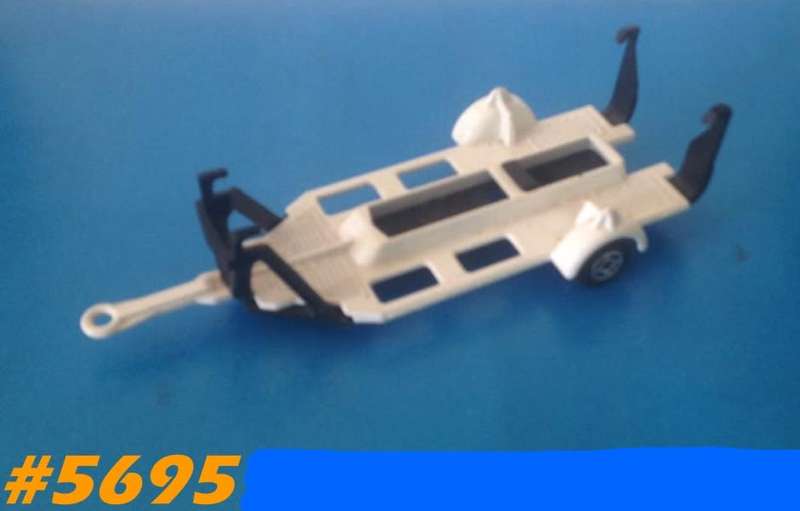 Trailer, Car or Boat single axle 1:43 Majorette NEW+reblistered  #5695 instant wheels