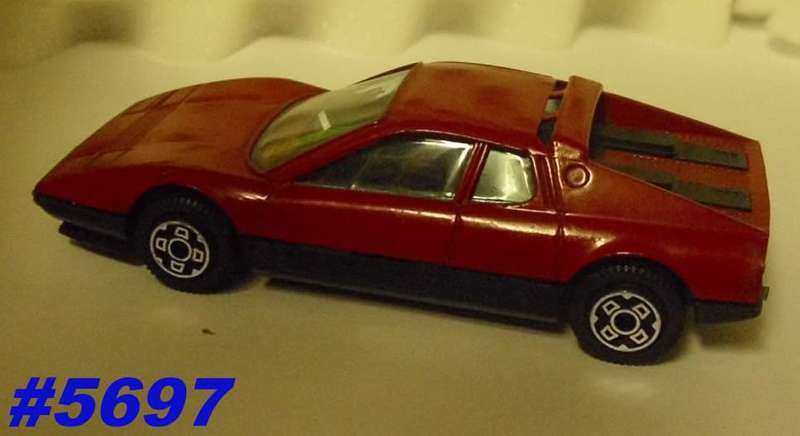 Ferrari BB 512 1973 red 1/43 Bburago NEW+reblistered  #5697 instant wheels