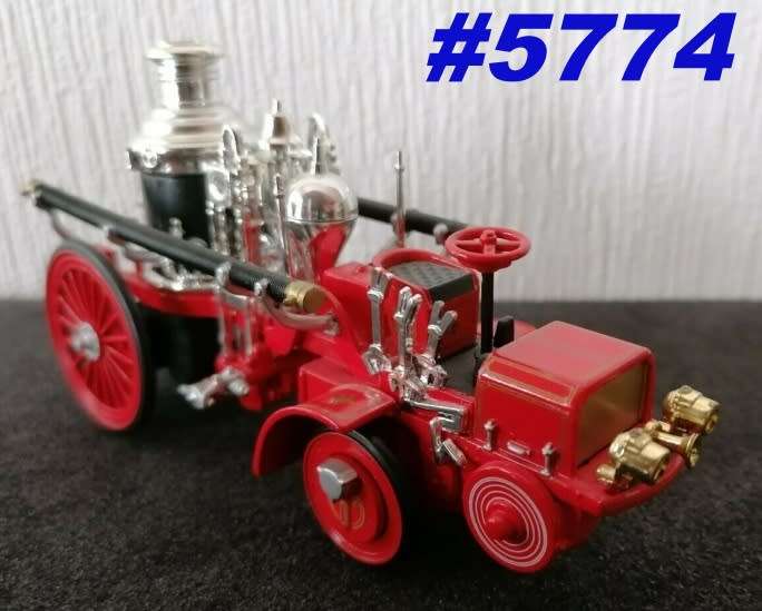 Christie Steamer Fire Truck 1912 red 1/43 RoadChamps NEW+showcased  #5774 instant wheels
