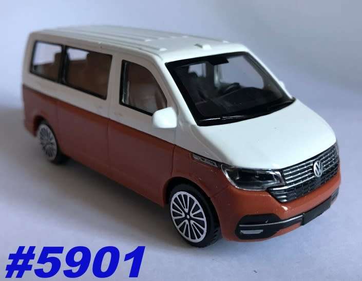 Volkswagen T6 Multivan 2020 white+brown 1/43 Bburago NEW+boxed  #5901 instant wheels