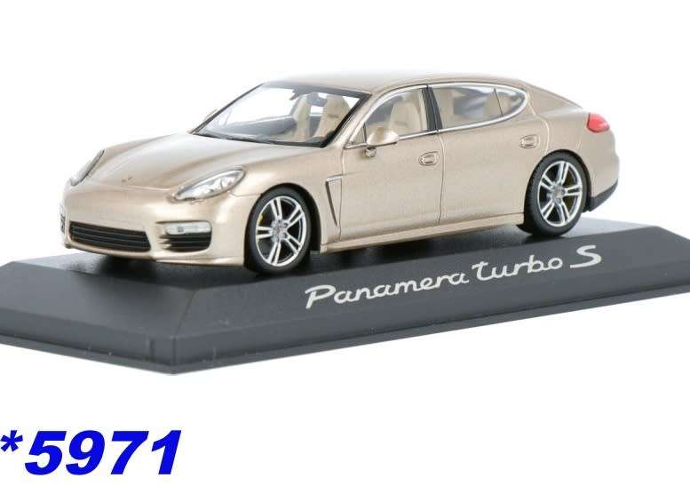 Porsche Panamera turbo S 2016 beige-metallic 1:43 Minichamps NEW+boxed *5971 instant wheels