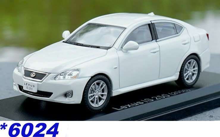 Toyota Lexus IS250 2006 pearl white-met 1/43 Assiette NEW+boxed *6024 instant wheels. 1170.00