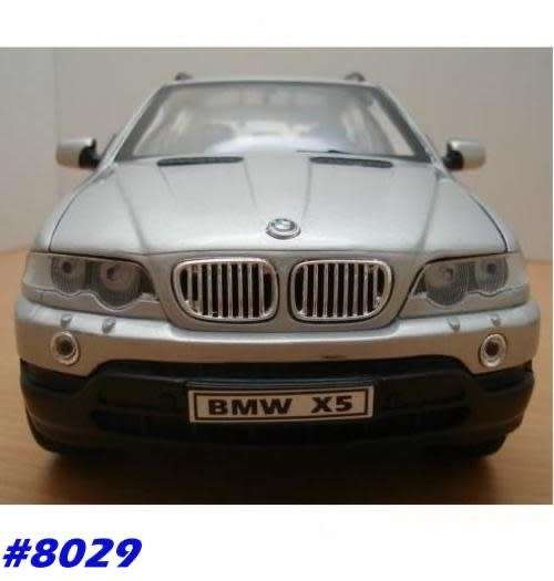 BMW X5 SUV 4x4 silver 1/18 Welly NEW+boxed #8029 instant wheels