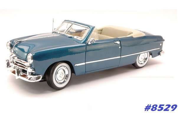 Ford 1949 open Convertible blue 1/18 Maisto Special Edition NEW #8529 instant wheels