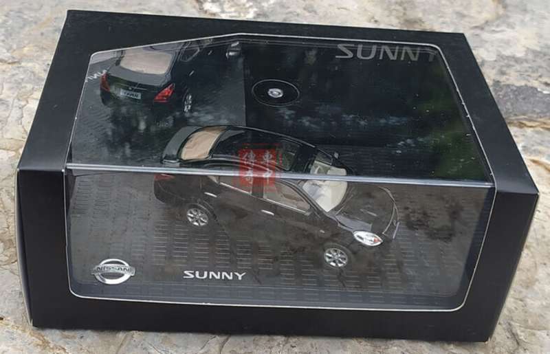Nissan Sunny 2012 black 1/43 SinoLegendMod NEW+boxed #6049 instant wheels