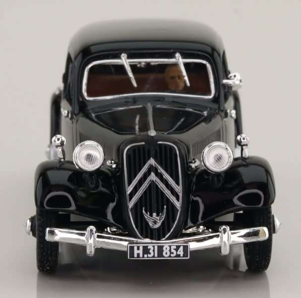 Citroen Traction Avant 15 SIX 1952 black 1/43 Atlas NEW+reblistered #4940 instant wheels
