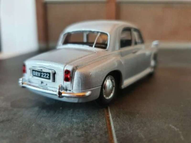 Rover 90 Saloon 1956 silver 1/43 Cararama-OxfordDiecast NEW+boxed #6061 instant wheels