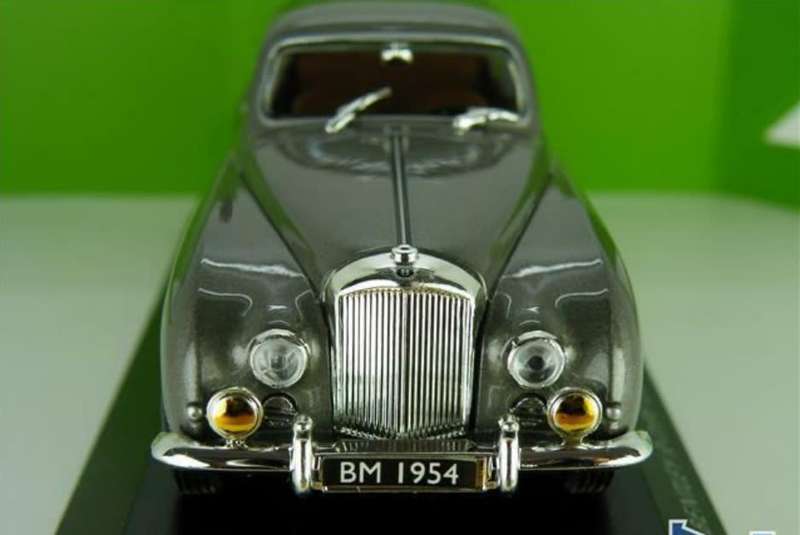 Bentley R Type Continental 1954 silver 1/43 Road Signature NEW+boxed #6062 instant wheels