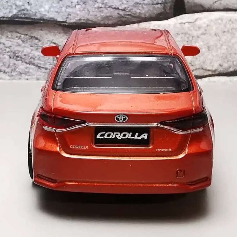 Toyota Corolla Hybrid 2020 red-metallic 1/43 JKMmodel NEW+boxed #6059 instant wheels