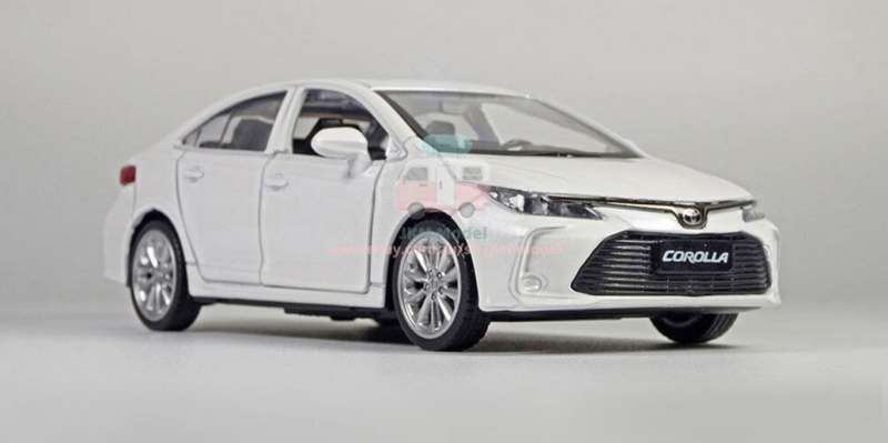 Toyota Corolla Hybrid 2020 white 1/43 JKMmodel NEW+boxed #6060 instant wheels
