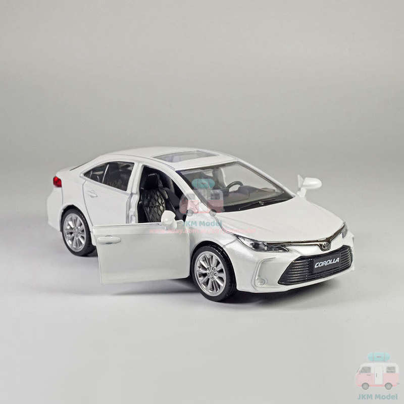 Toyota Corolla Hybrid 2020 white 1/43 JKMmodel NEW+boxed #6060 instant wheels