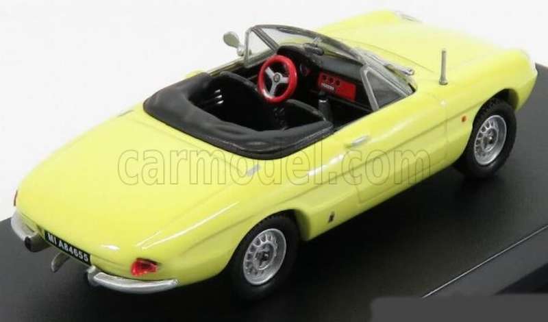 Alfa Romeo Spider 1600 Duetteo 1966 yellow 1/43 Maxi Cars NEW+boxed #6068 instant wheels