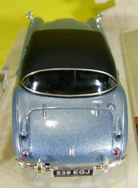 Austin Healey 100/6 Cabriolet 1957 blue-met/cream 1/43 Cararama NEW+boxed #6076 instant wheels