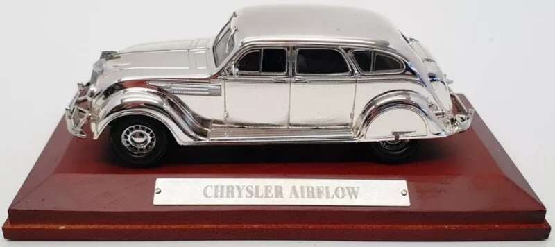 Chrysler Airflow 1934 (Chrome Display Model) 1/43 Atlas NEW+timber-plinth+boxed #6078 instant wheels