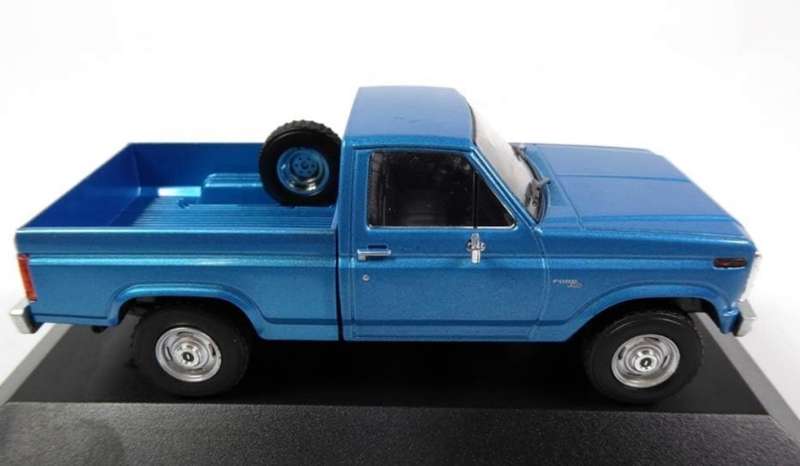 Ford F-100 Pick-up 1982 blue-metallic 1/43 IXO-Salvat NEWinBlister #6081 instant wheels