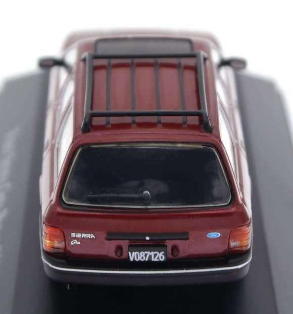 Ford Sierra Ghia Rural Estate 1988 dark red-met 1/43 IXO-Salvat NEWinBlister #6082 instant wheels