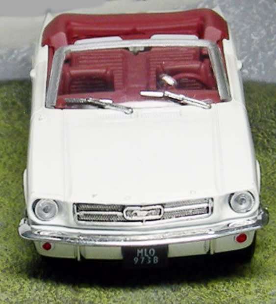 Ford Mustang Convertible 1964 (007/JBond) white 1/43 Atlas NEW+boxed #6085 instant wheels