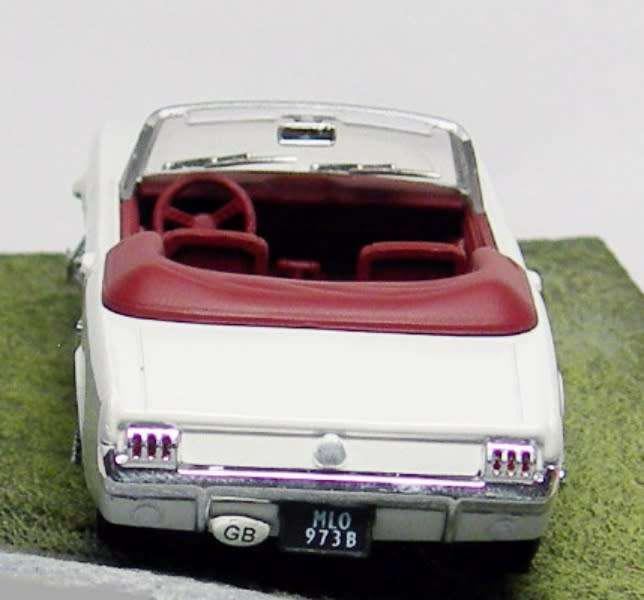 Ford Mustang Convertible 1964 (007/JBond) white 1/43 Atlas NEW+boxed #6085 instant wheels