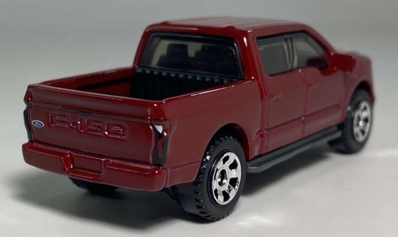 Ford F-150 Lightning dbl.cab Pick-up 2022 dk.red-met 1/43 Bburago NEW+boxed  #6088 instant wheels