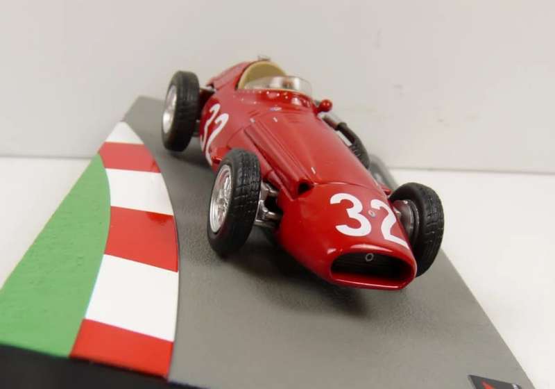 Maserati 250F #32 F1 1957 JM Fangio 1/43 IXO/Altaya NEW+boxed #6096 instant wheels