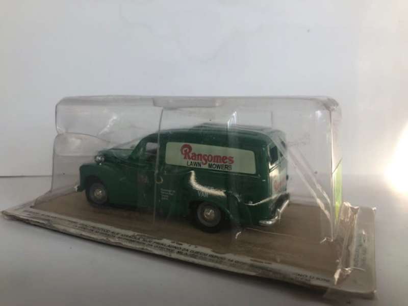 Austin A40 van "RANSOMES LAWN MOWERS" 1947 1/43 Corgi-Vanguards NEW+reblistered #5750 instant wheels
