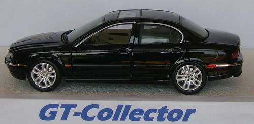 1:18 Jaguar "X" type w. sunroof, black, by Maisto, top condition, 7 days money-back guarantee! 140