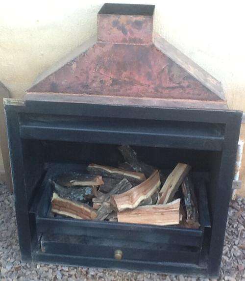 Megamaster Open built in fireplace in great condition