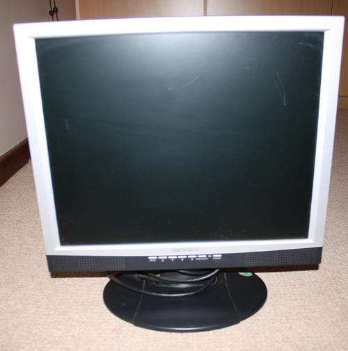 Hanns-G LCD Monitor 21 inch
