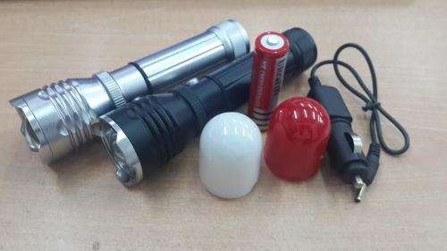 Super Bright Zoom Flashlight