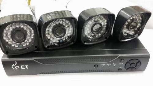 Analog 4 Channel CCTV Kit with Square 900TVL Cameras