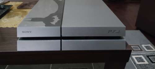 ***Playstation 4  Console only ***