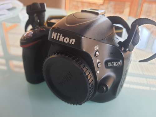 Nikon D5100 DSLR Camera