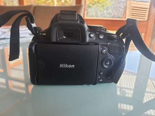 Nikon D5100 DSLR Camera
