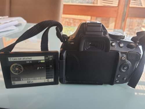 Nikon D5100 DSLR Camera