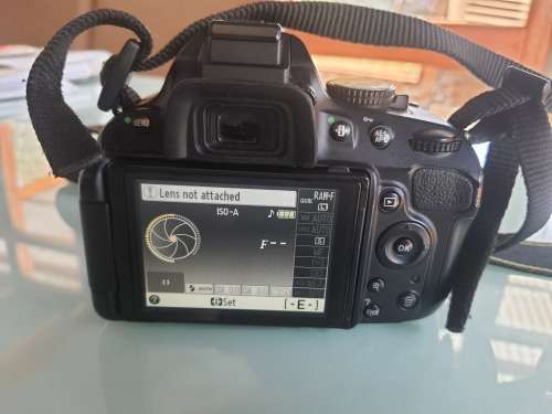 Nikon D5100 DSLR Camera