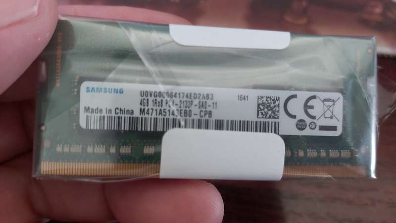 Samsung DDR4 Laptop Memory (brand new)