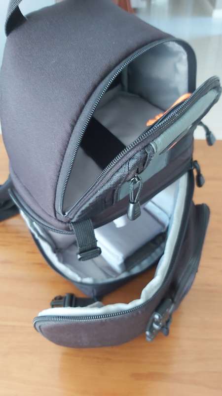 Lowepro Slingshot Camera Bag 102AW