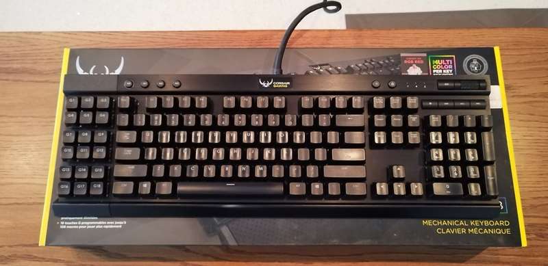 CORSAIR Gaming K95 RGB Mechanical Gaming Keyboard  CHERRY® MX Red
