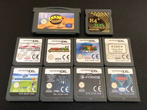 Nintendo DS Console & Game Bundle