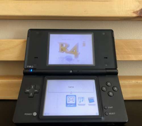 Nintendo DS Console & Game Bundle