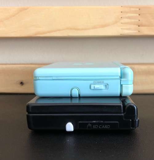 Nintendo DS Console & Game Bundle