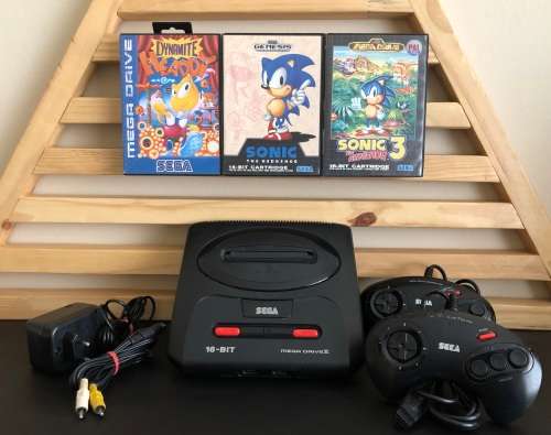 Sega Mega Drive II Console & Game Bundle