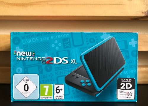 New Nintendo 2DS XL (CiB) + Super Mario 3D Land