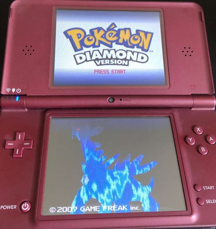 R4 CFW Adapter with 16GB Micro SD Card (Games Loaded) - Nintendo DS